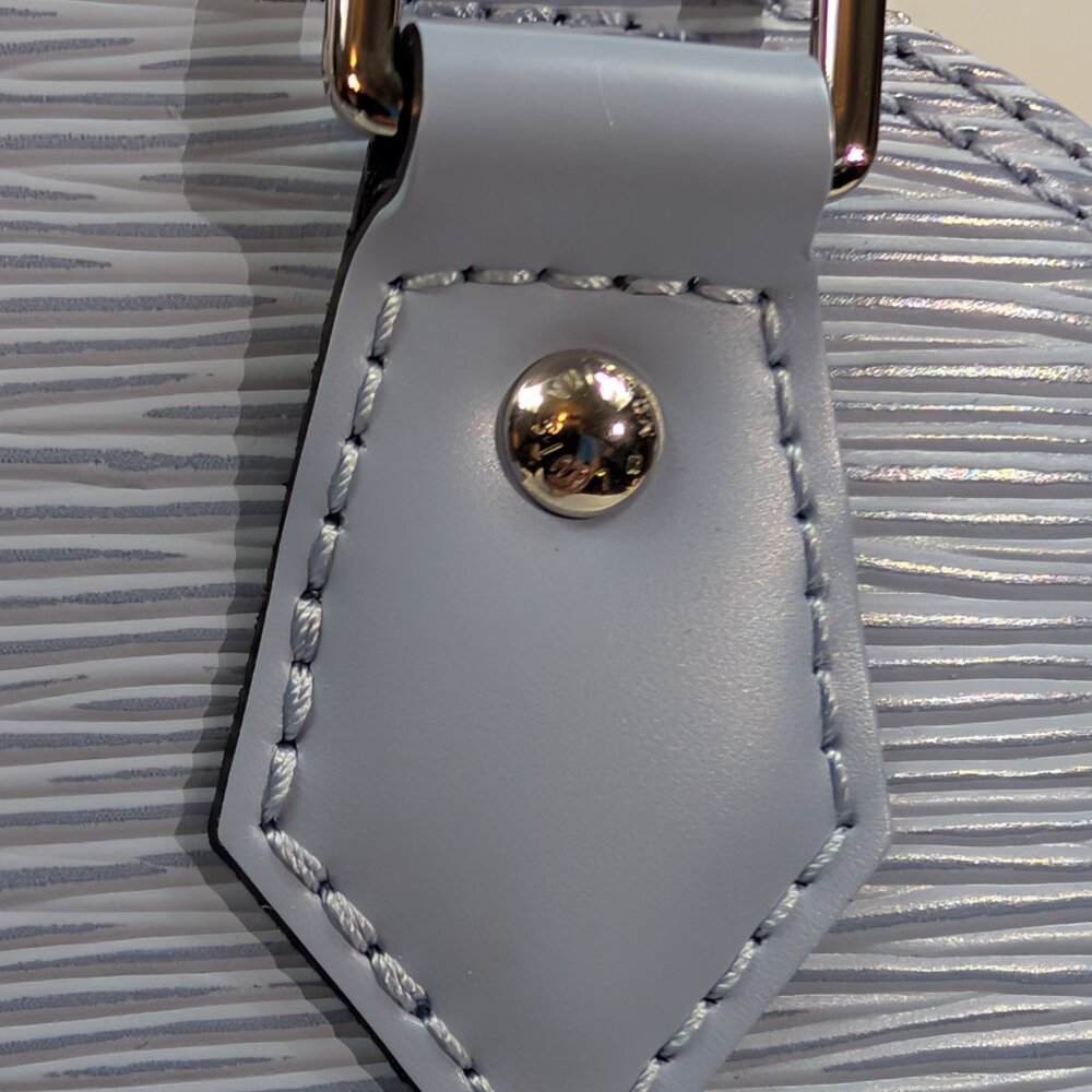 Louis Vuitton Alma BB Handbag in Blue Epi Leather with LV Strap - Picture 10 of 16